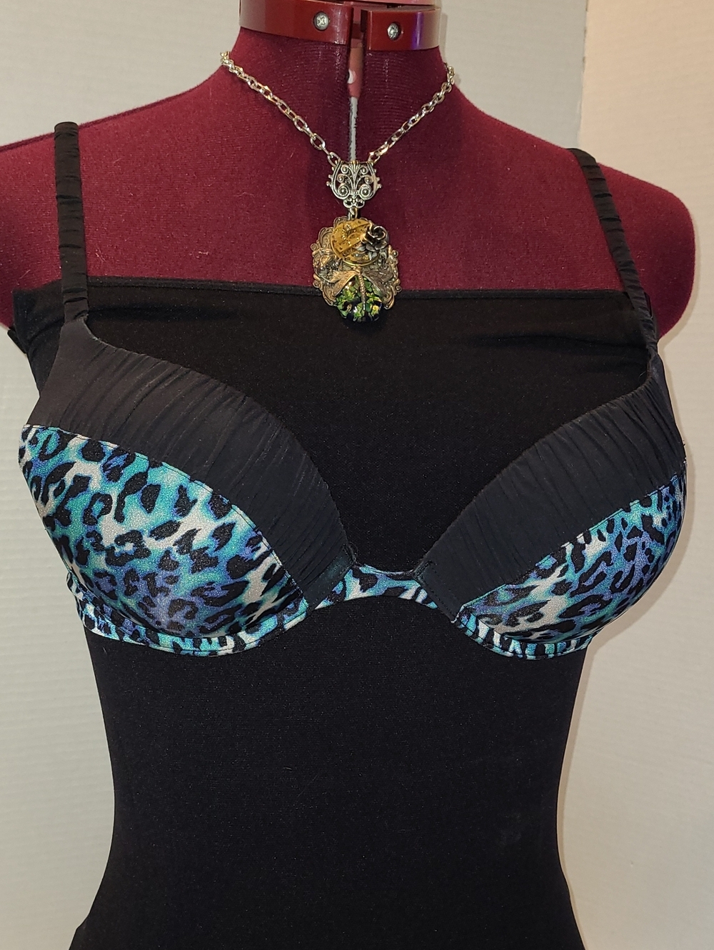 Push-Up Leopard Print Bra in Teal and Black HELLO SUGAR BY LA SENZA 34A